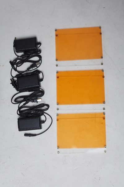 Three lights package suits